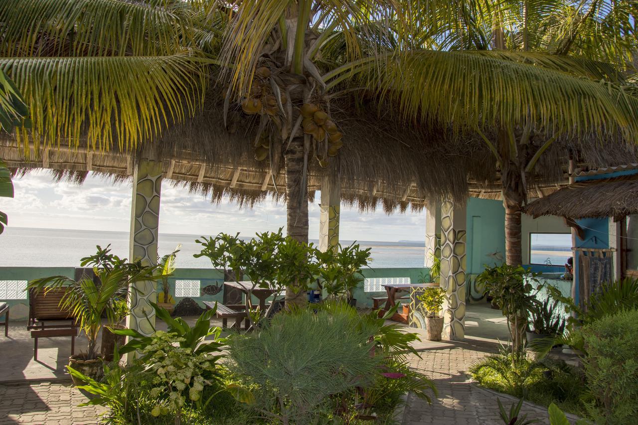 Dolphin Dhow Beach Safaris Vilanculos Exteriör bild